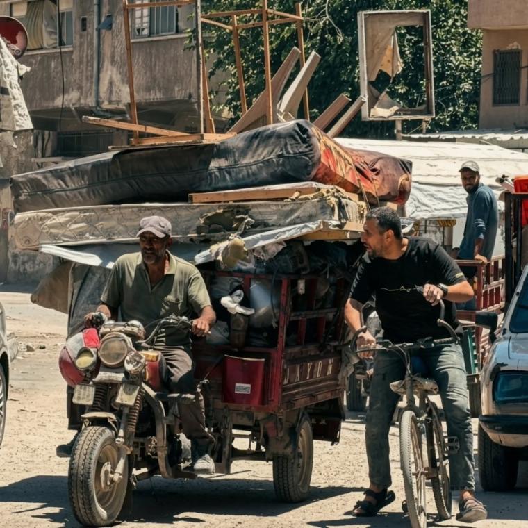 نزوح مواطنون من منطقة السنافور شرق مدينة غزة