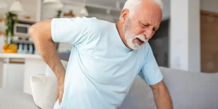 ألم مزمن لدى المسنين