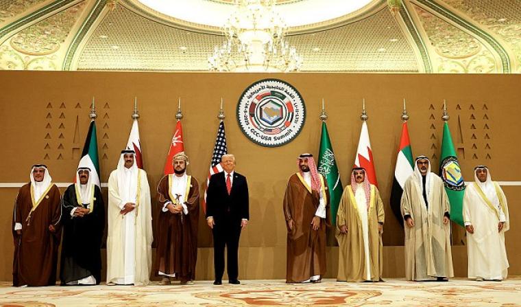 ترامب وقادة الخليج