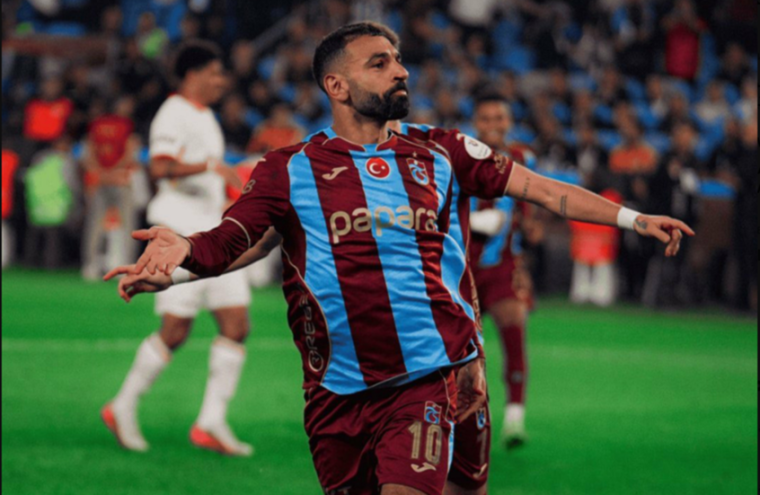النجم المصري محمد صلاح