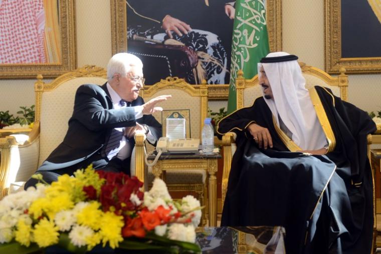 الملك السعودي يلتقي الرئيس عباس في العاصمة السعودية