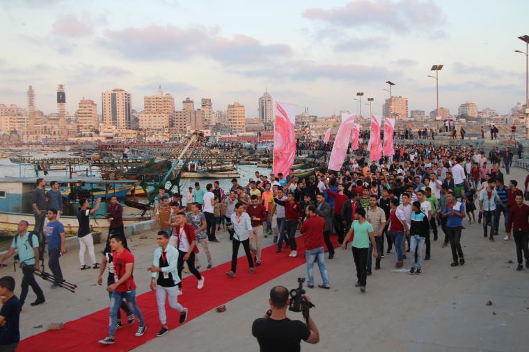 جانب من مهرجان السجادة الحمراء في ميناء غزة 