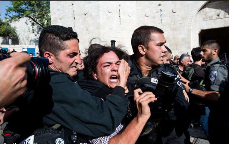 صحفيو القدس يتعرضون للتنكيل والاعتداء بشكل مباشر
