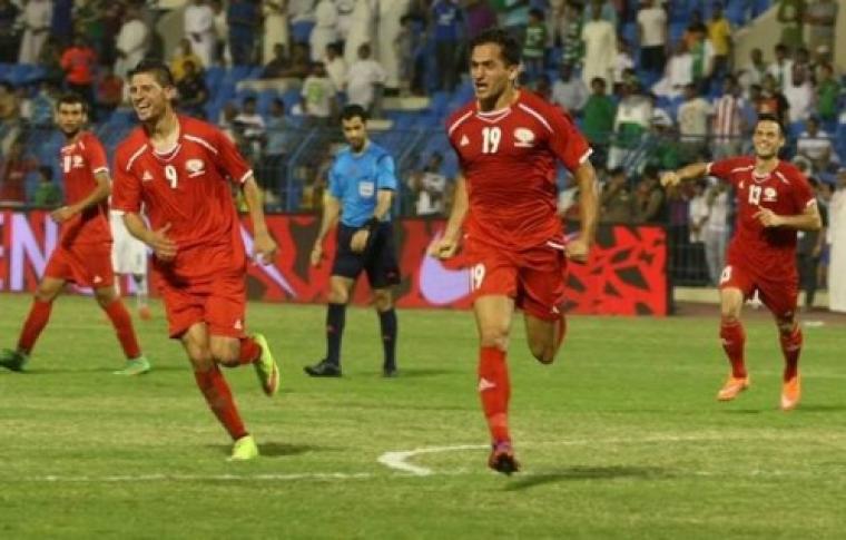 فرحة لاعبي منتخب فلسطين