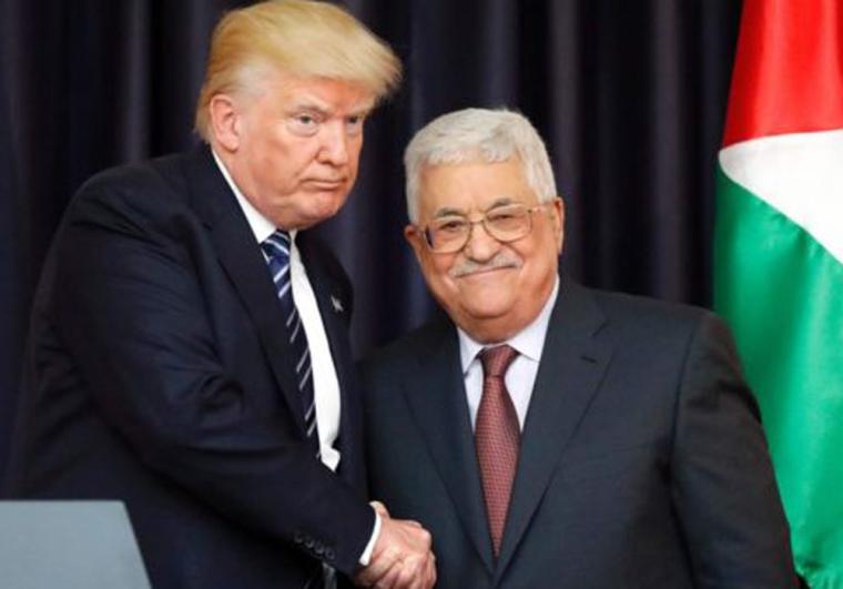 الرئيس الأمريكي دونالد ترامب ورئيس السلطة الفلسطينية محمود عباس