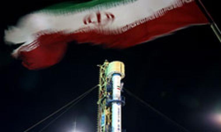 ايران تطلق قمر صناعي جديد