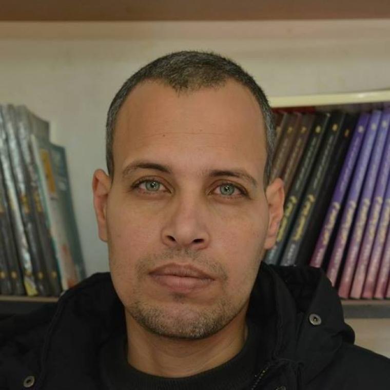 كاتب فلسطيني وسام زغبر