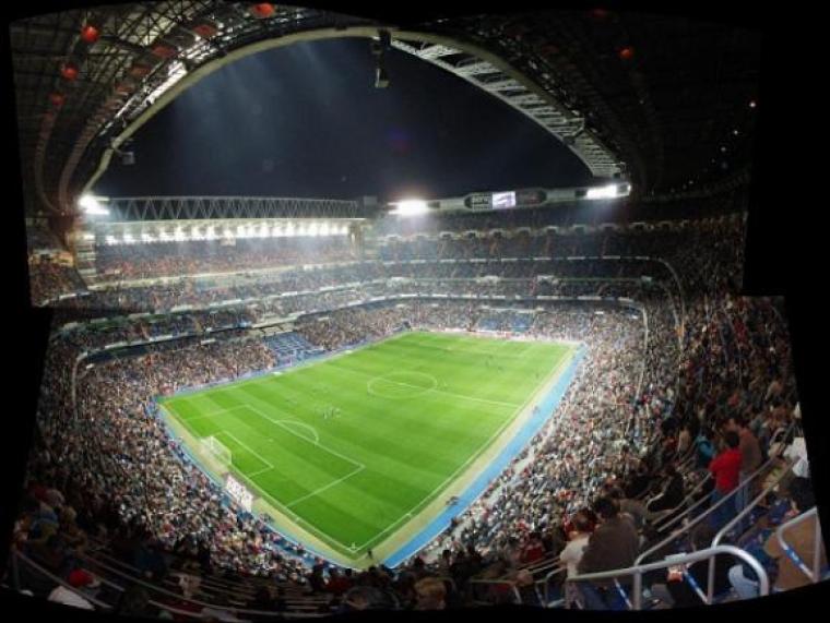 ملعب السنتياغو برنابيو في مدريد