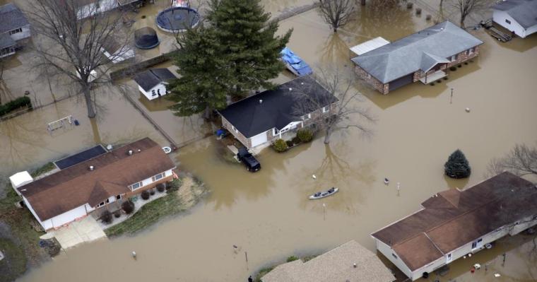 فيضانات تجتاح واشنطن