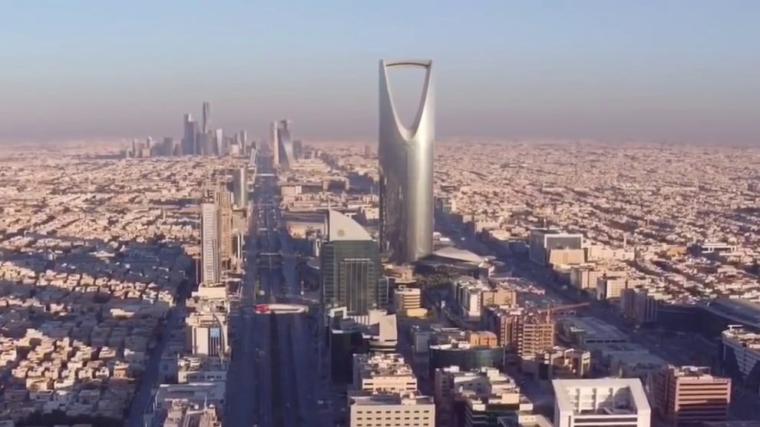 السعودية تغلق 17 مسجدًا بسبب فيروس كورونا