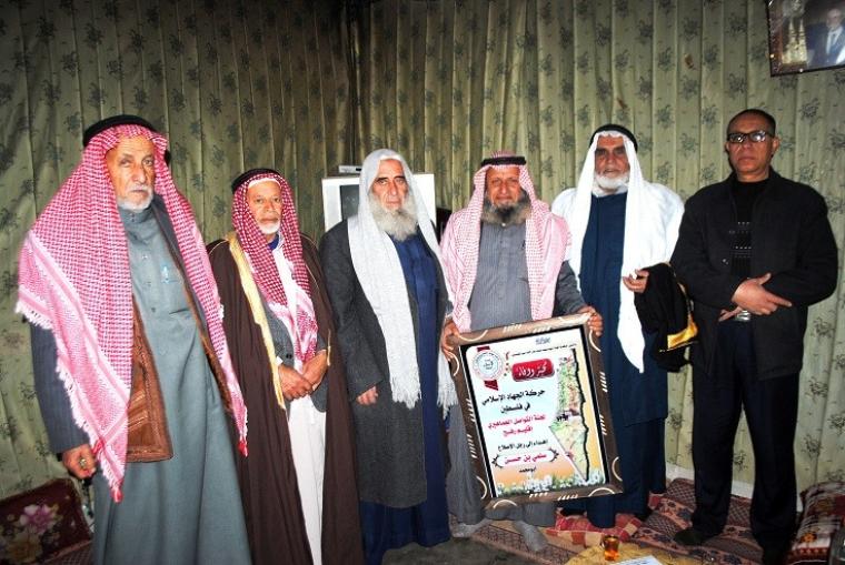 التواصل حسان
