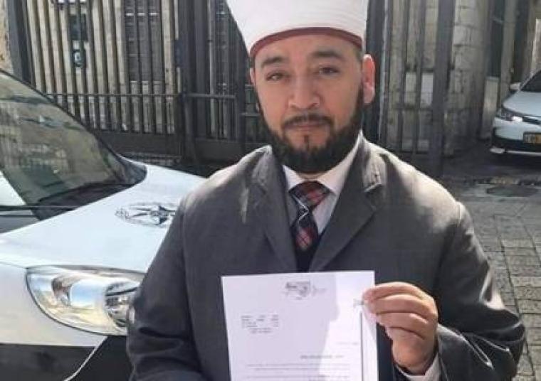 رائد دعنا