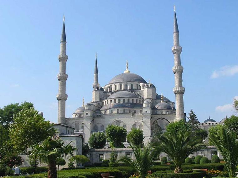 احدى مساجد تركيا