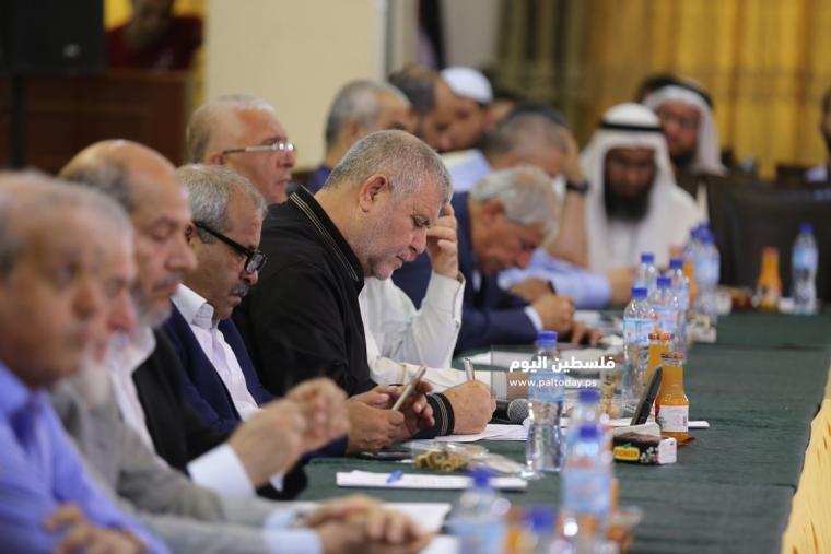 الفصائل الفلسطينية تعقد لقاء وطنياً بعنوان موحدون في مواجهة قرار الضم والصفقة (5).JPG