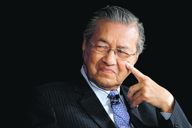 مهاتير محمد الرئيس الماليزي السابق