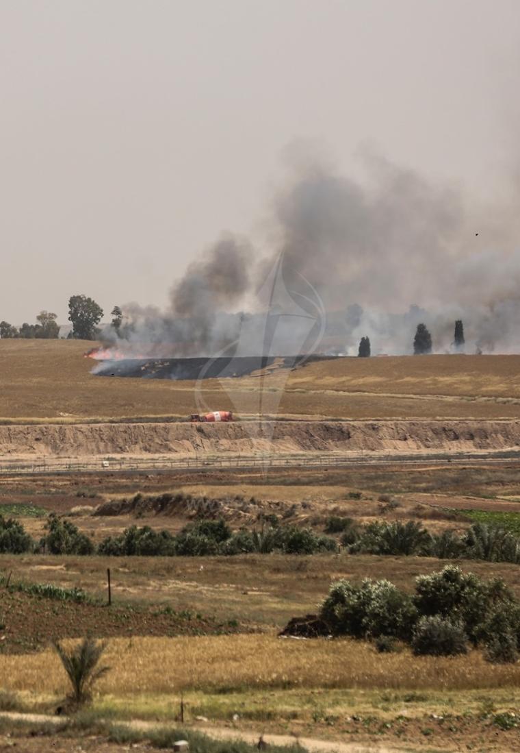 حريق كبيرموقع إسرائيلي شرق جحر الديك ‫(41353731)‬ ‫‬