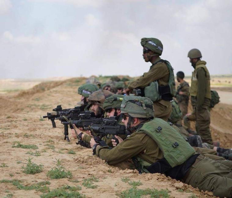 قناصة الاحتلال على حدود غزة