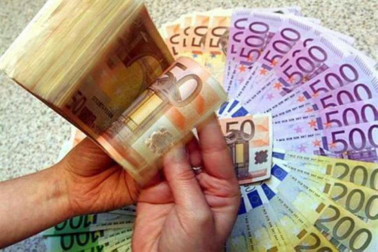بلدية برشلونة تتعهد بتقديم 100 الف يورو لبلدية بيت لحم