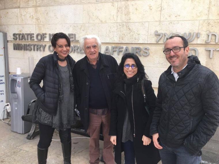 الصحفيين العرب الذين يزورون "اسرائيل" حالياً