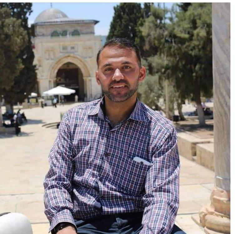 قوات الاحتلال تعتقل الصحفي طارق أبو زيد من منزله في نابلس