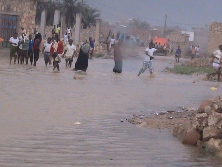 اعصار مكونو في اليمن