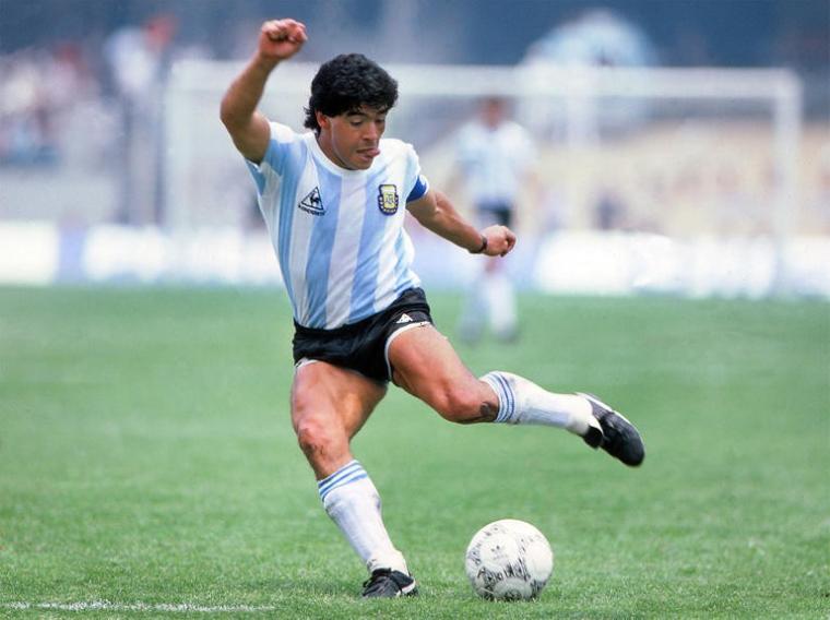 مارادونا لاعب