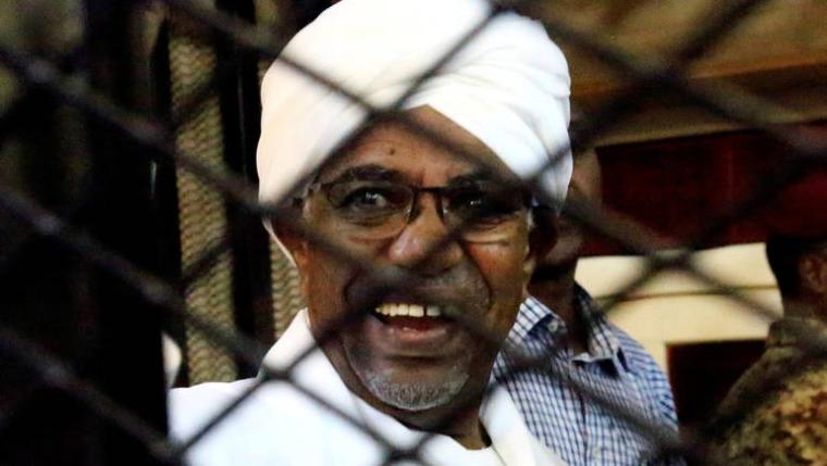 اخبار السودان اليوم البشير كان الوحيد الذي يحمل مفتاح "غرفة الملايين"