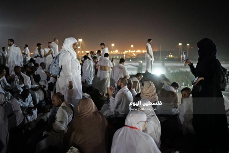  حجاج بيت الله الحرام لصعيد عرفات فجر اليوم ‫(38535681)‬ ‫‬ ‫‬