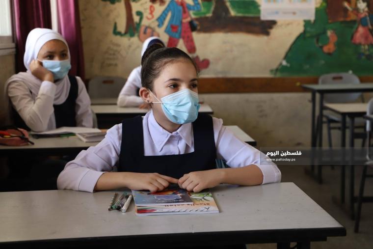مدارس الحكومة بغزة تستأنف الدراسة لطلاب السابع حتى حادي عشر بدوام جزئي (8)