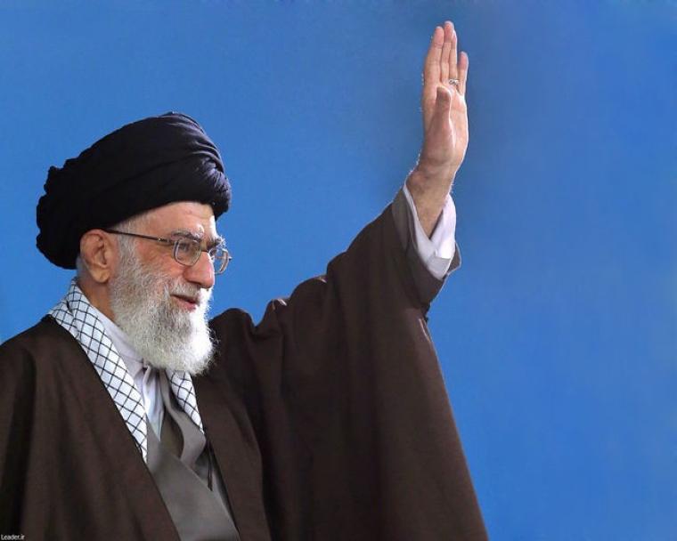 القائد الخامنئي