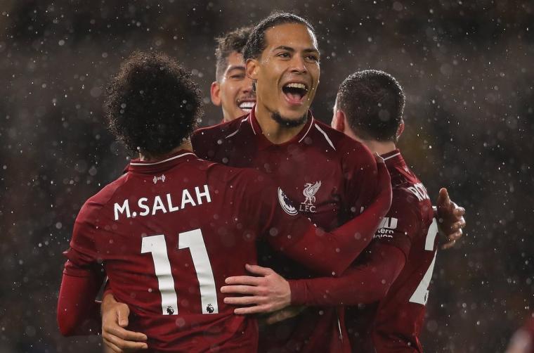محمد صلاح وفان ديك