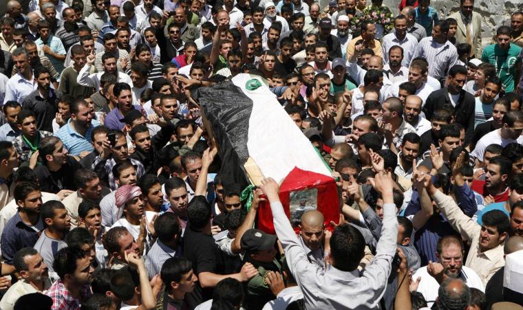 جنازة أحد جثامين الشهداء الذين قضوا برصاص الاحتلال في الضفة