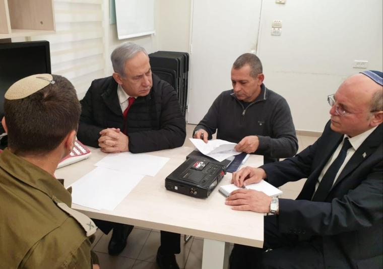 نتنياهو يجري مشاورات أمنية مع قادة الاحتلال