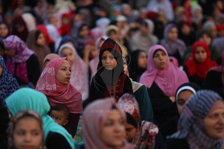 الإجابة عن سؤال ما حكم صلاة التراويح للنساء في المسجد بشهر رمضان المبارك 2022 .. موعد رمضان 2022 فلكيا
