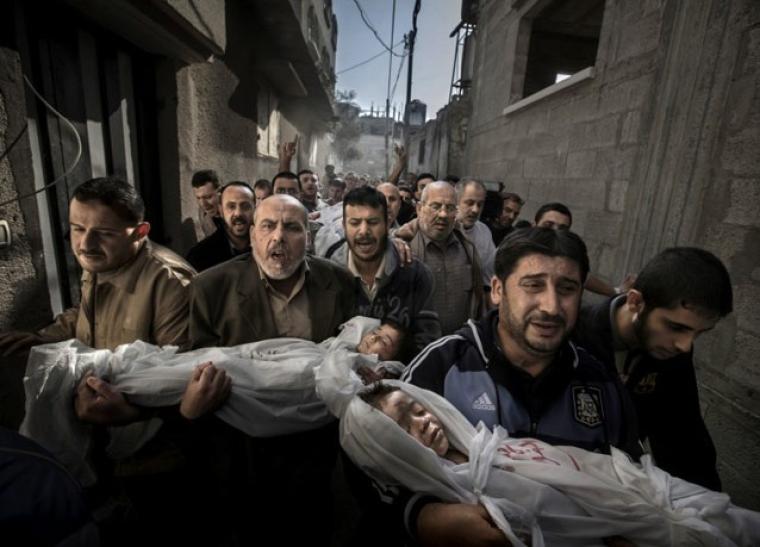 جانب من تشييع جثامين أطفال شهداء في غزة