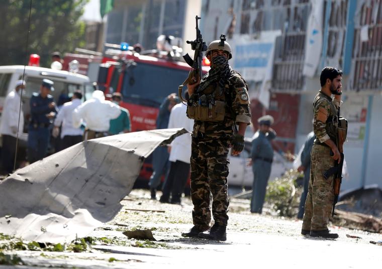 عشرات القتلى والجرحى في تفجير سيارة مفخخة في كابول
