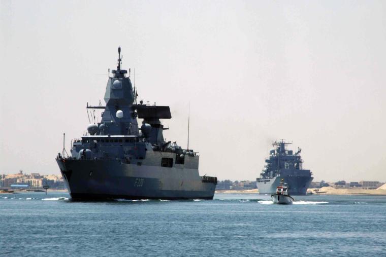 زوارق