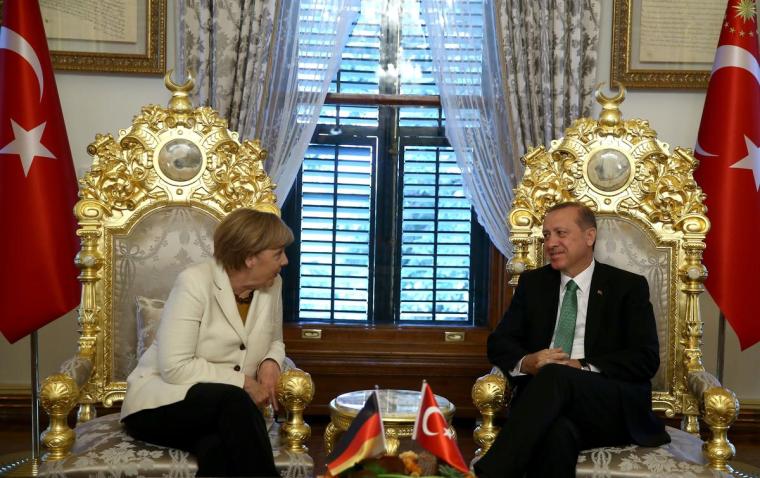 أدوغان وميركل