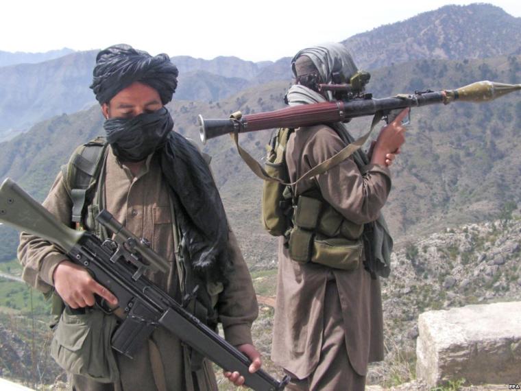 مسلحون في باكستان