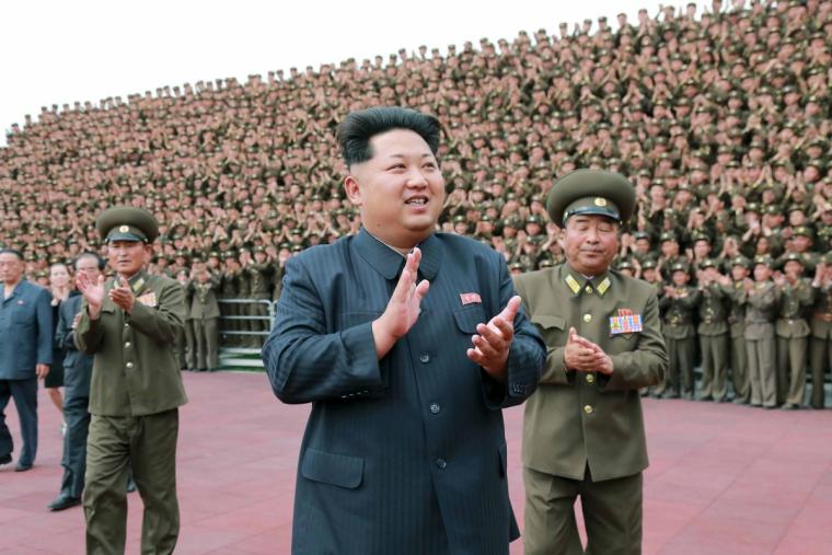 زعيم كوريا الشمالية كيم جون اون