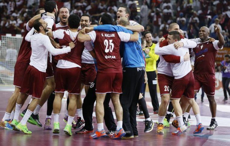 قطر تدخل التاريخ وتتأهل لنهائي مونديال كرة اليد ‫(1)‬ ‫‬