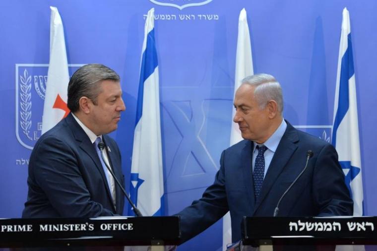 نتنياهو والسفير الاسرائيلي في الاردن