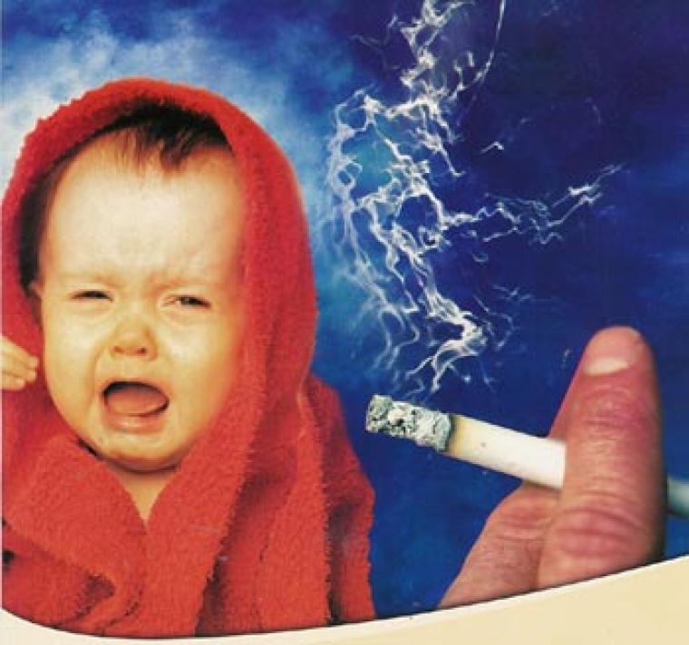 التدخين يؤثر على الأطفال