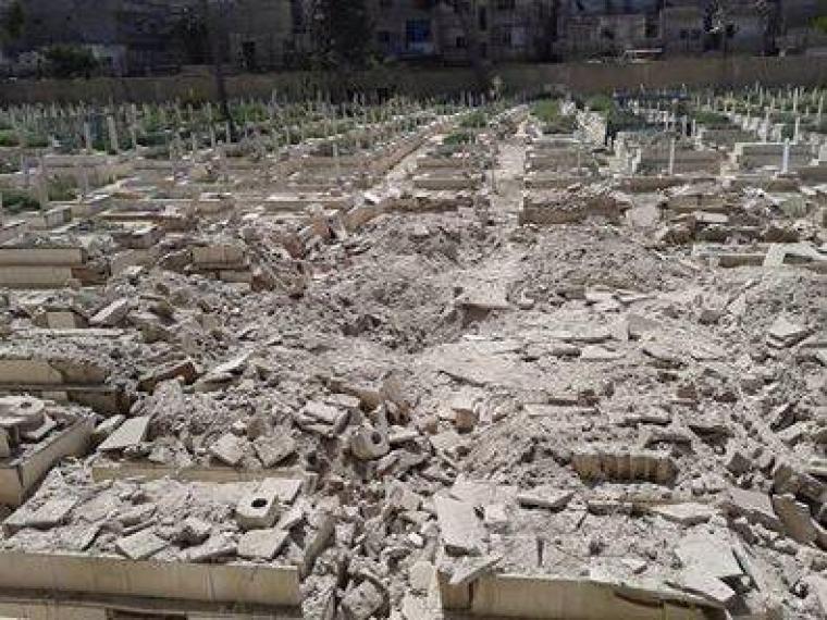 مقبرة الشهداء في مخيم اليرموك