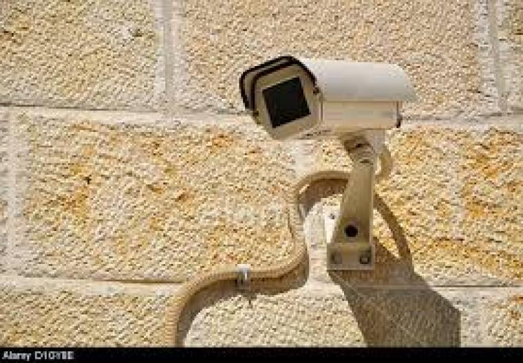 كاميرات مراقبة 1