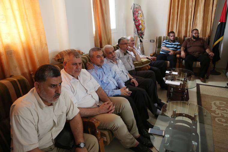 الفصائل الفلسطينية تطلع على ازمات وزارة الصحة