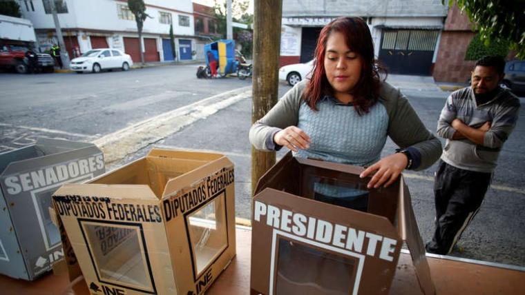 المكسيكيون يختارون رئيساً وبرلماناً جديدين