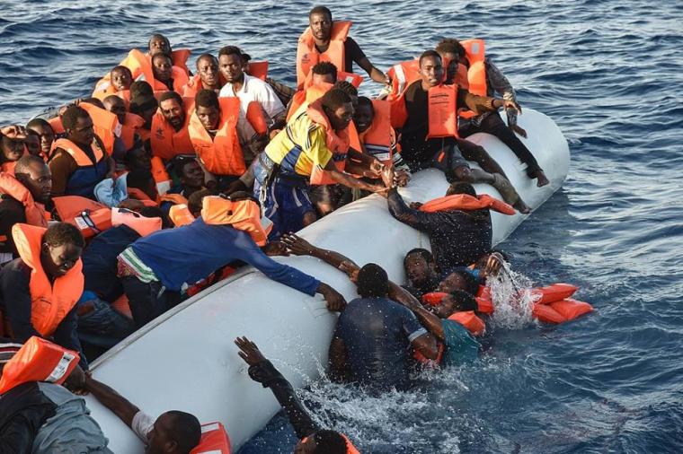 غرق مهاجرين 