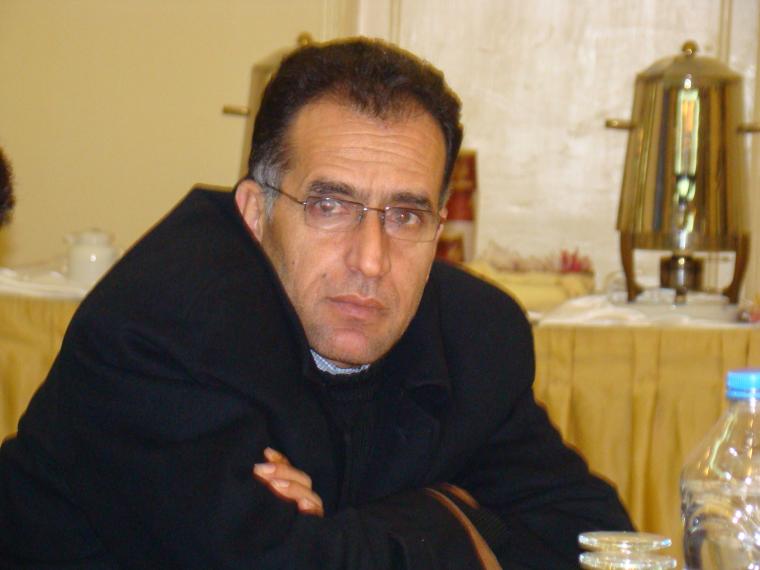 الكاتب مصطفى إبراهيم