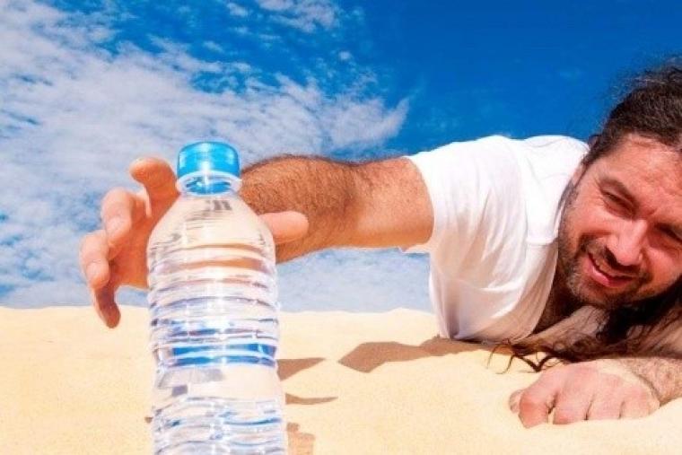شرب الماء